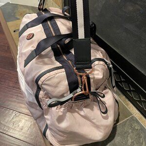Lululemon Gym Duffle Bag, One Size, Pale Pink Color